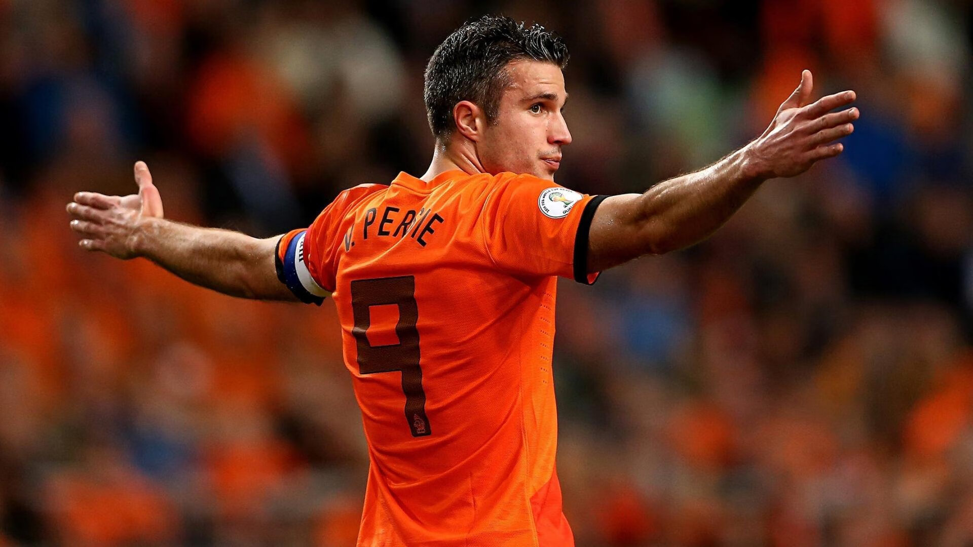 欧联杯赛况：萨尔茨堡红牛迎战前进之鹰，期待突破，效力过萨尔茨堡红牛的球员