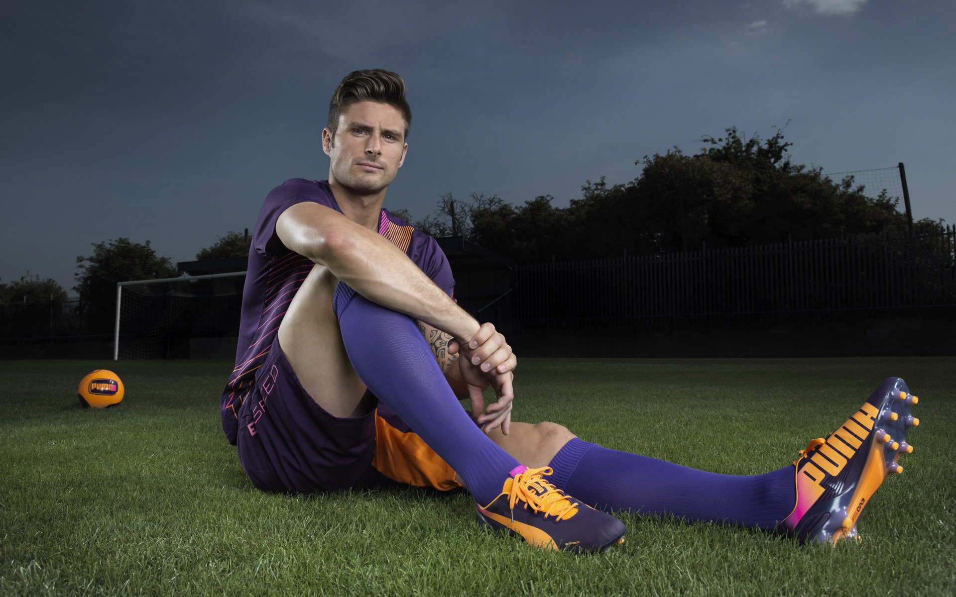 中国足球联赛俱乐部之间的合作与竞争格局，中国足协合作伙伴